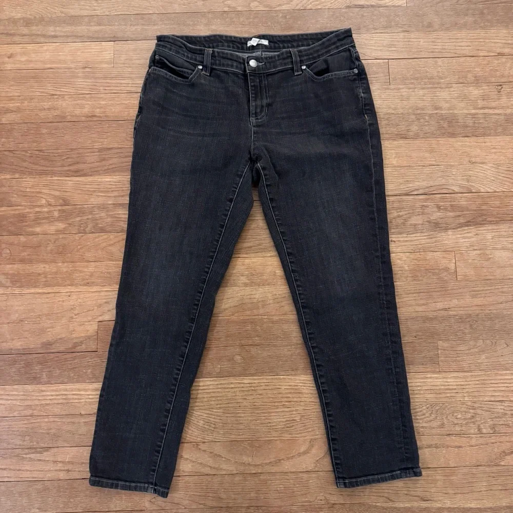 Eileen Fisher charcoal slim straight jeans pants size 10P b19